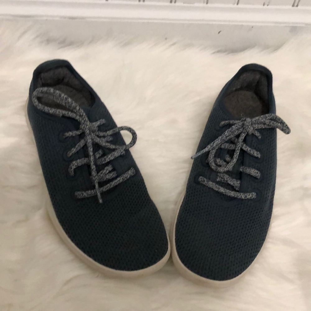 Allbirds Tree Runners Size 8